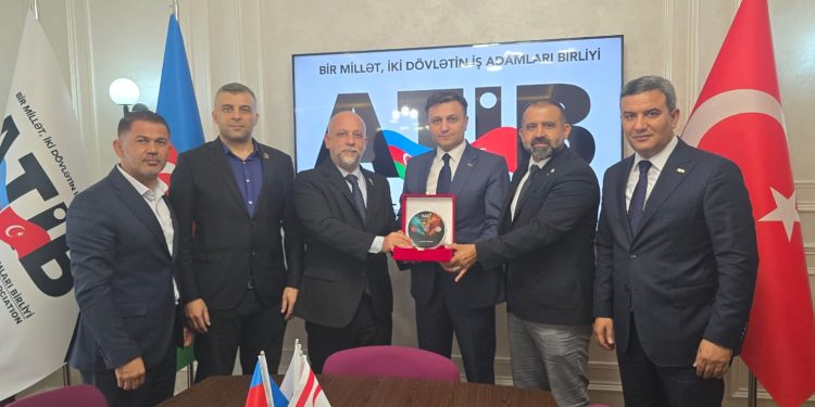İŞAD heyeti Azerbaycan’dan döndü