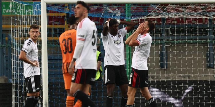 Beşiktaş, UEFA Avrupa Ligi'ne veda etti