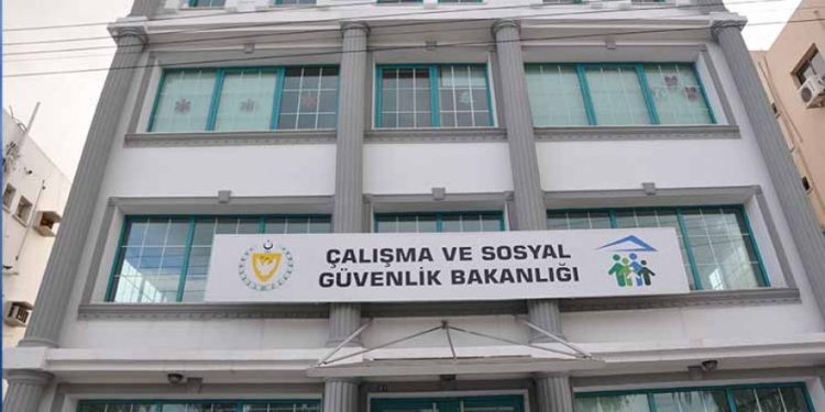 Asgari Ücret Saptama Komisyonu’nda işçi ve işveren tarafı söz aldı