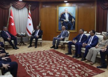 Başbakan Üstel, Bulgaristan Hak ve Özgürlükler Partisi milletvekillerini kabul etti
