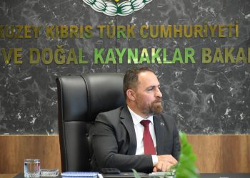 Bakan Çavuş, Türkiye’de şehit düşen 5 orman işçisi ve 5 AKUT gönüllüsünü üzüntü ve saygıyla andı