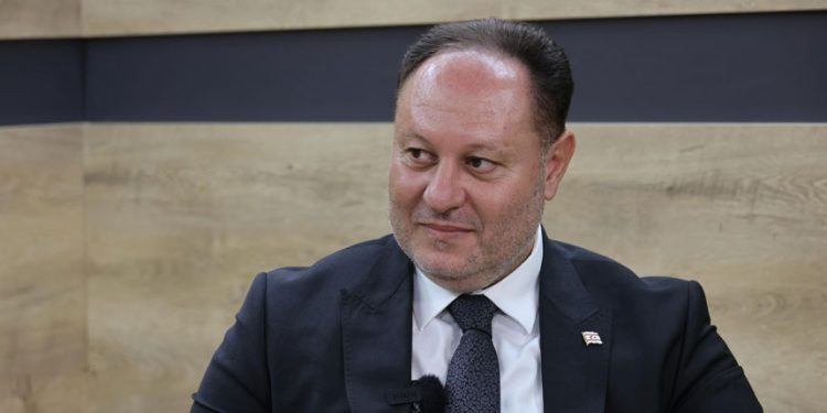 Meclis Başkanı Öztürkler, “Kazakistan’da gerçekleşen görüşme diplomatik alanda bir ilk”