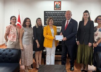 DİMED’in Bahar Kermesi Geliri Sağlık Bakanlığı’na teslim edildi