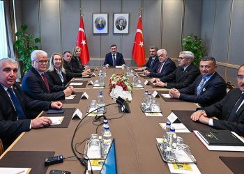 Parlamentolar Arası KKTC-Türkiye Dostluk Grubu heyeti TC Cumhurbaşkanı Yardımcısı Yılmaz tarafından kabul edildi