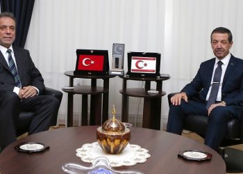 Dışişleri Bakanı Ertuğruloğlu, TÜRKPA Genel Sekreteri Mehmet Süreyya Er’i kabul etti