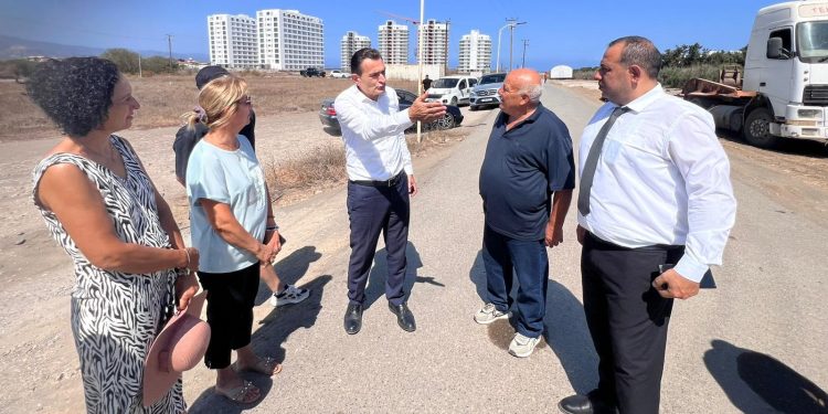 Oğuz, Gaziveren Sahil Yolu’yla ilgili çalışmaları inceledi