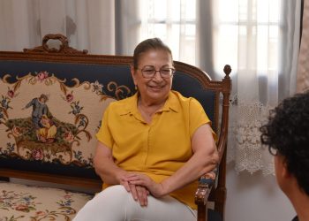 Üç neslin doktoru: Tomris Mahirel… “42 yıl askeri disiplinle çalıştıktan sonra görevi gençlere bıraktım”