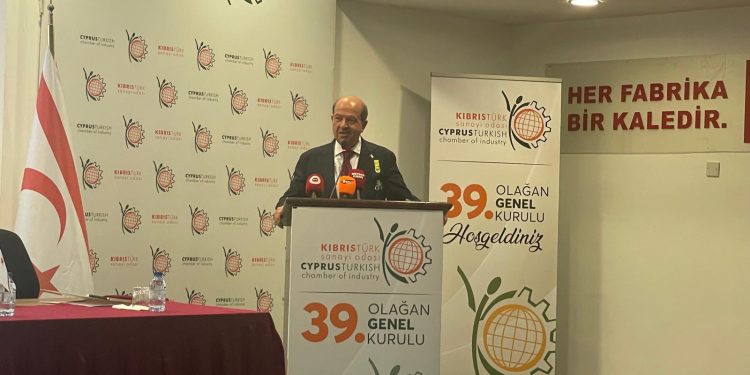 Cumhurbaşkanı Tatar: Ülkeye yatırım yapın, istihdam sağlayın