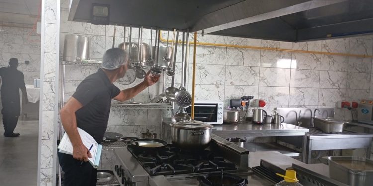 Değirmenlik Akıncılar Belediyesi 48 iş yerini denetledi, 3 iş yerine ceza kesti