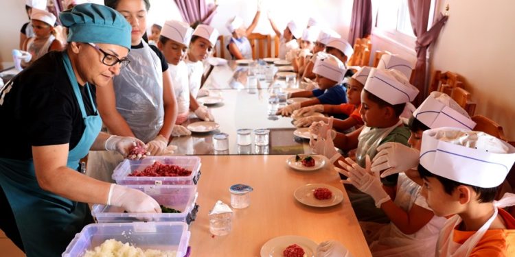 İskele Belediyesi’nin çocuklara yönelik düzenlediği yaz etkinlikleri başladı