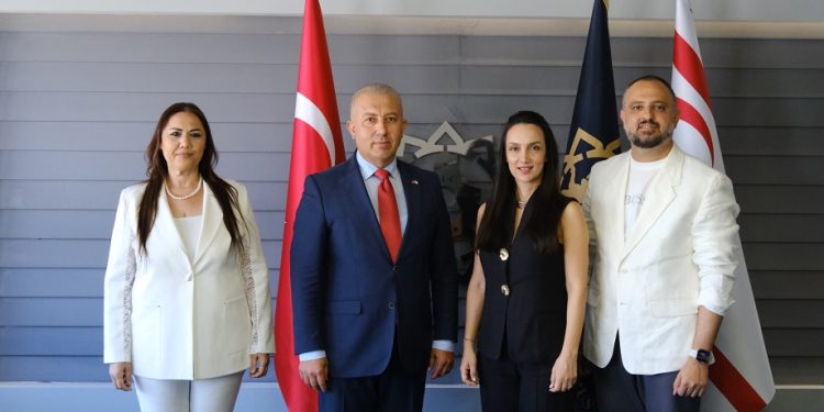 Kıbrıs Amerikan Üniversitesi ile Memur-Sen arasında iş birliği protokolü imzalandı