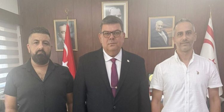 Maliye Bakanı Berova, Memur-Sen’den bazı temsilcileri kabul etti