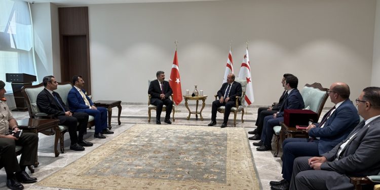 Cumhurbaşkanı Tatar, HAVELSAN yetkililerini kabul etti