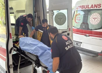 Sivas’ta işçi minibüsü uçurumdan yuvarlandı: 3 ölü, 18 yaralı