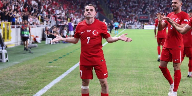 Kerem Aktürkoğlu Fenerbahçe'de