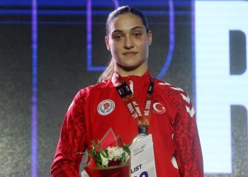 Milli boksör Büşra Işıldar, Dünya Şampiyonası'nda finale yükseldi