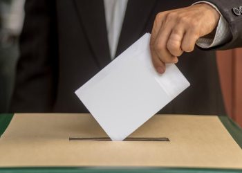 Moldova'da halk sandık başında