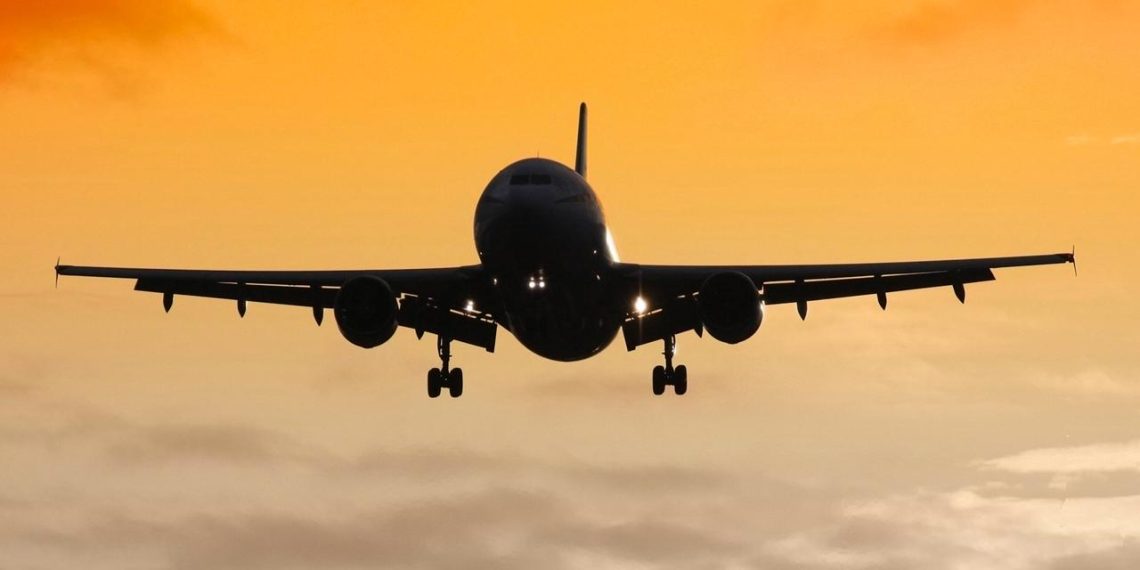 Çinli havayolu 29 saatlik direkt uçuş başlattı, ama bir şartla