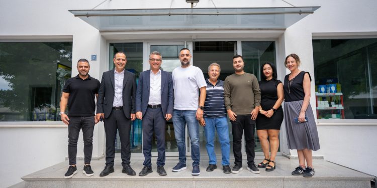 Erhürman, Lefkoşa Sanayi bölgesinde