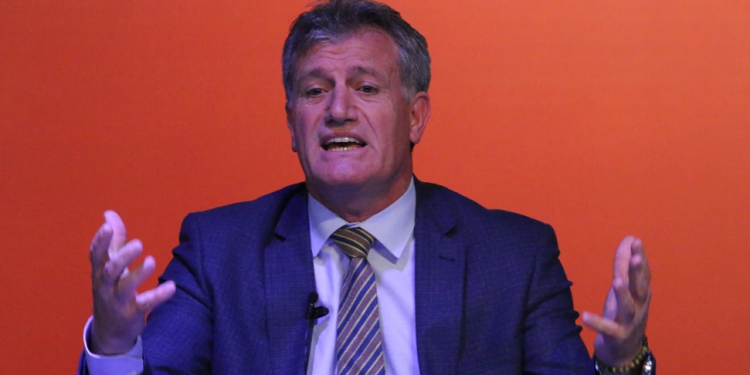 Arıklı: İki devletli politika gerçekçi bir tezdir