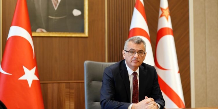 Erhürman: Cumhuriyetin ışığı Kıbrıs Türk halkını da aydınlatmaya devam edecek