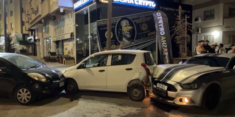 Park halindeki araçlara çarpan Mehmet Özdemir hayatını kaybetti