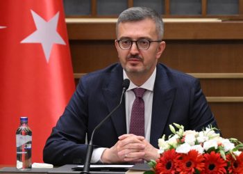 İletişim Başkanı Duran: Can Azerbaycan'ın yanında olmaktan onur duyuyoruz