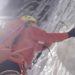 Bine yakın dağcı kar fırtınası nedeniyle Everest'te mahsur kaldı
