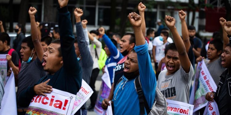 ABD'de Latin Amerika kökenlilerin nüfusu 24 yılda neredeyse iki kat arttı