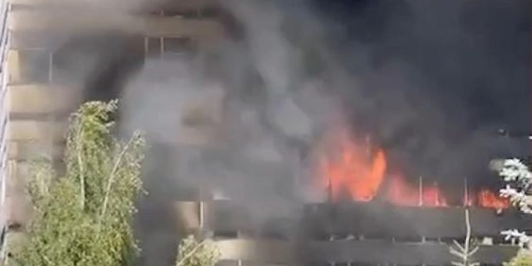 Rusya'nın Kopeysk şehrindeki fabrikada meydana gelen patlamada 4 kişi öldü