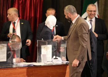 Suriye'de Esed rejiminin devrilmesinin ardından ilk Halk Meclisi seçimleri başladı