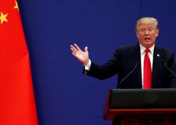 Trumptan Çin'e tarifelere ek yüzde 100 gümrük vergisi