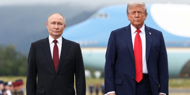 Trump: Putin ile Budapeşte'de buluşacağız