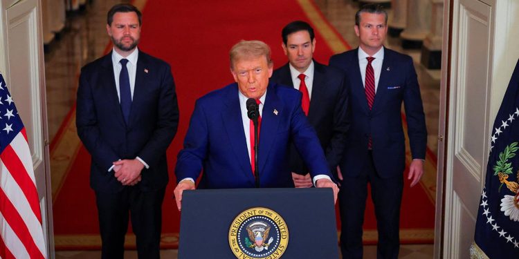 Trump yönetimi, ABD'nin uyuşturucu kartelleriyle savaş halinde olduğunu Kongre'ye bildirdi