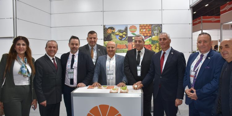 11. Dünya Helal Zirvesi Kapılarını Açtı