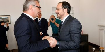 Hristodulidis: Müzakerelerin yeniden başlamasını görüşme sürecine giriyoruz