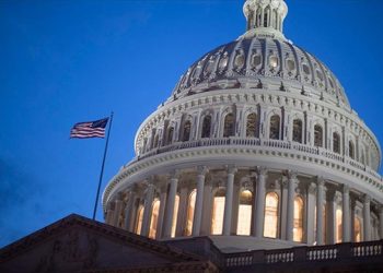 ABD'de hükümetin açılmasına yönelik geçici bütçe tasarısı Senato'da kabul edildi