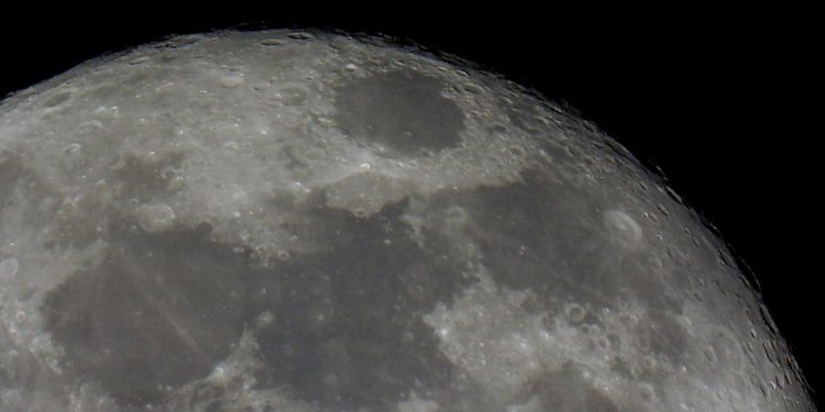 NASA, Ay görevi için alternatif plan arayışında