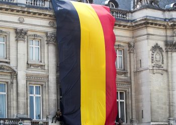 Belçika'da askeri üs yakınlarında şüpheli cihaz faaliyeti tespit edildi