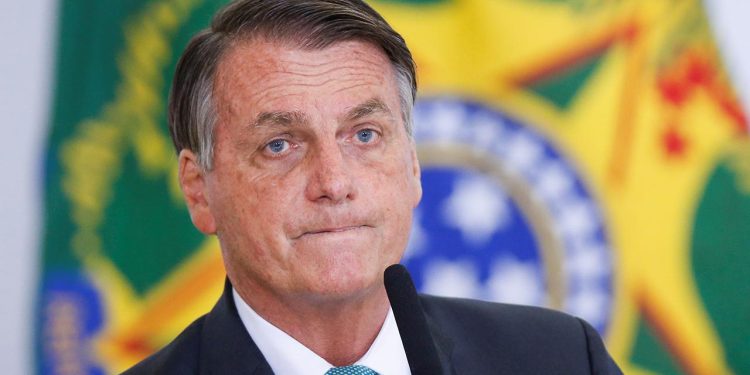 Brezilya Yüksek Mahkemesi, eski Devlet Başkanı Bolsonaronun 27 yıl hapis cezasının infazına hükmetti