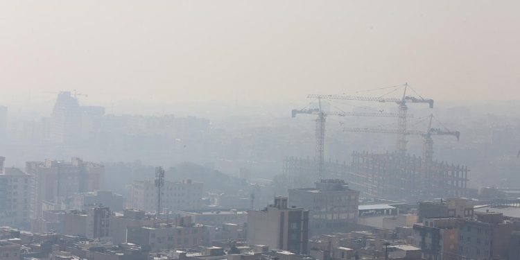 İranlı yetkili: Tahran'da hava kirliliğinin yüzde 22'si motosiklet kaynaklı