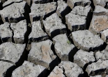 İranlı yetkili: Bu sonbahar, son 58 yılın en az yağış alan dönemi oldu