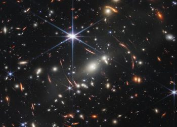 Nobel ödüllü teori tartışmaya açıldı: Evren genişliyor mu, yavaşlıyor mu?