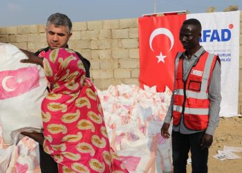 AFAD'dan çatışmaların sürdüğü Sudan'a gıda desteği
