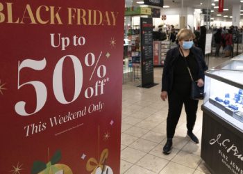 Bilim insanları, 'çılgın indirim günleri'nin beyni nasıl etkilediğini açıkladı