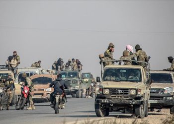 Şam yürüyüşünün yıldönümü: Devrim başlatan harekatın üzerinden bir yıl geçti
