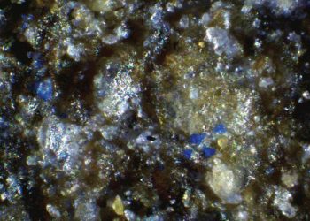 13 bin yıllık taşta var olmaması gereken bir renk tespit edildi