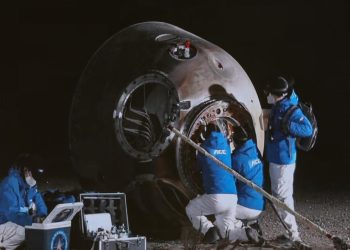Çin'in uzay istasyonundaki taykonot ekibi Dünya'ya döndü