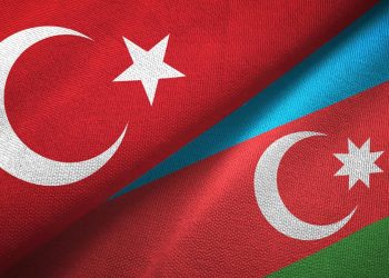 Azerbaycan, Gürcistan'da düşen askeri kargo uçağı için başlatılan kurtarma çalışmalarına yardım önerdi