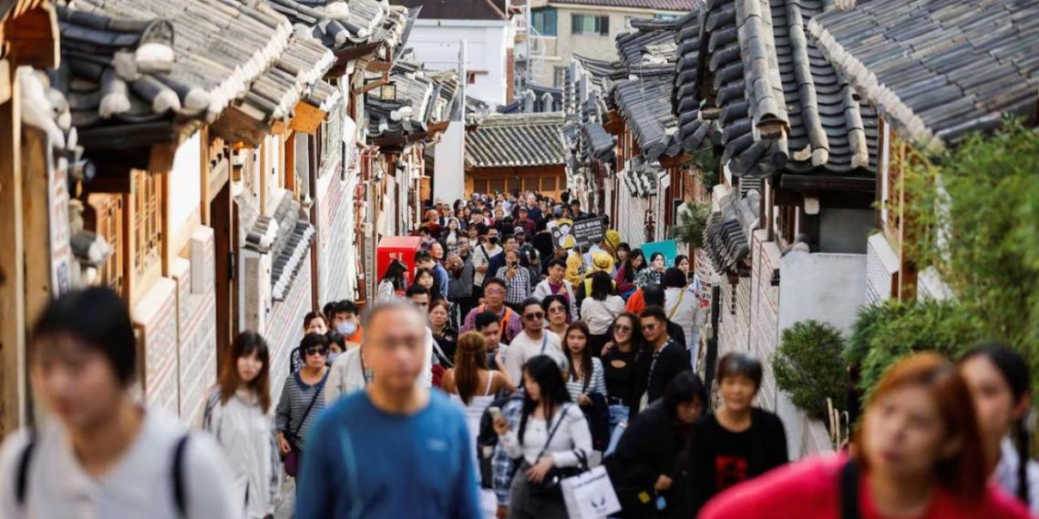 Güney Kore, yabancıların ülkeden evlat edinmesine izin veren programını 2029'a kadar sonlandırmayı planlıyor